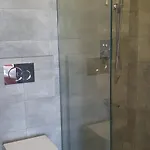 Madison Aparthotel 3*