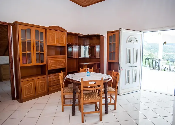 Madison Aparthotel 3*