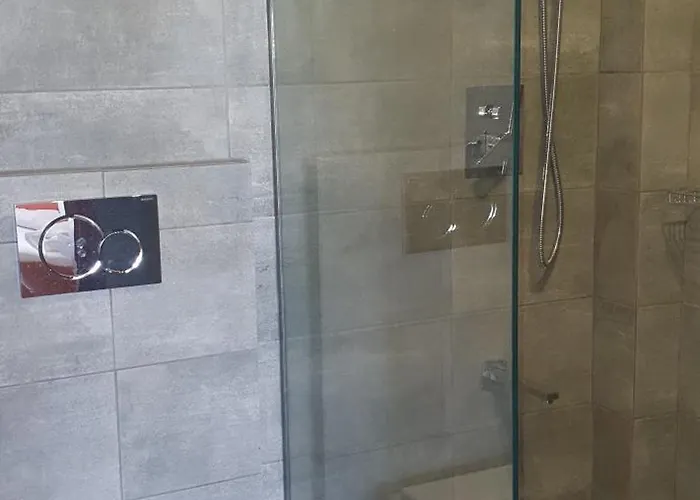 Madison Aparthotel 3*