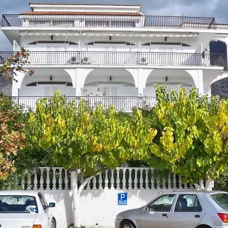 Madison Apart-hotel 3*