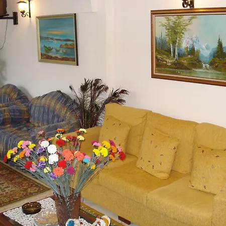 Apartahotel Madison 3*